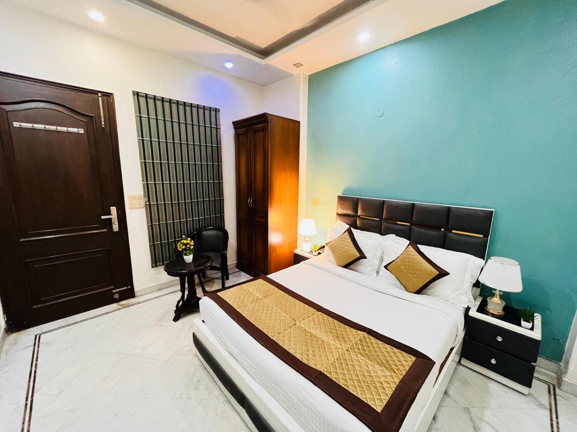 South Inn - Green Park Near Hauz Khas South Delhi Nové Dillí Exteriér fotografie