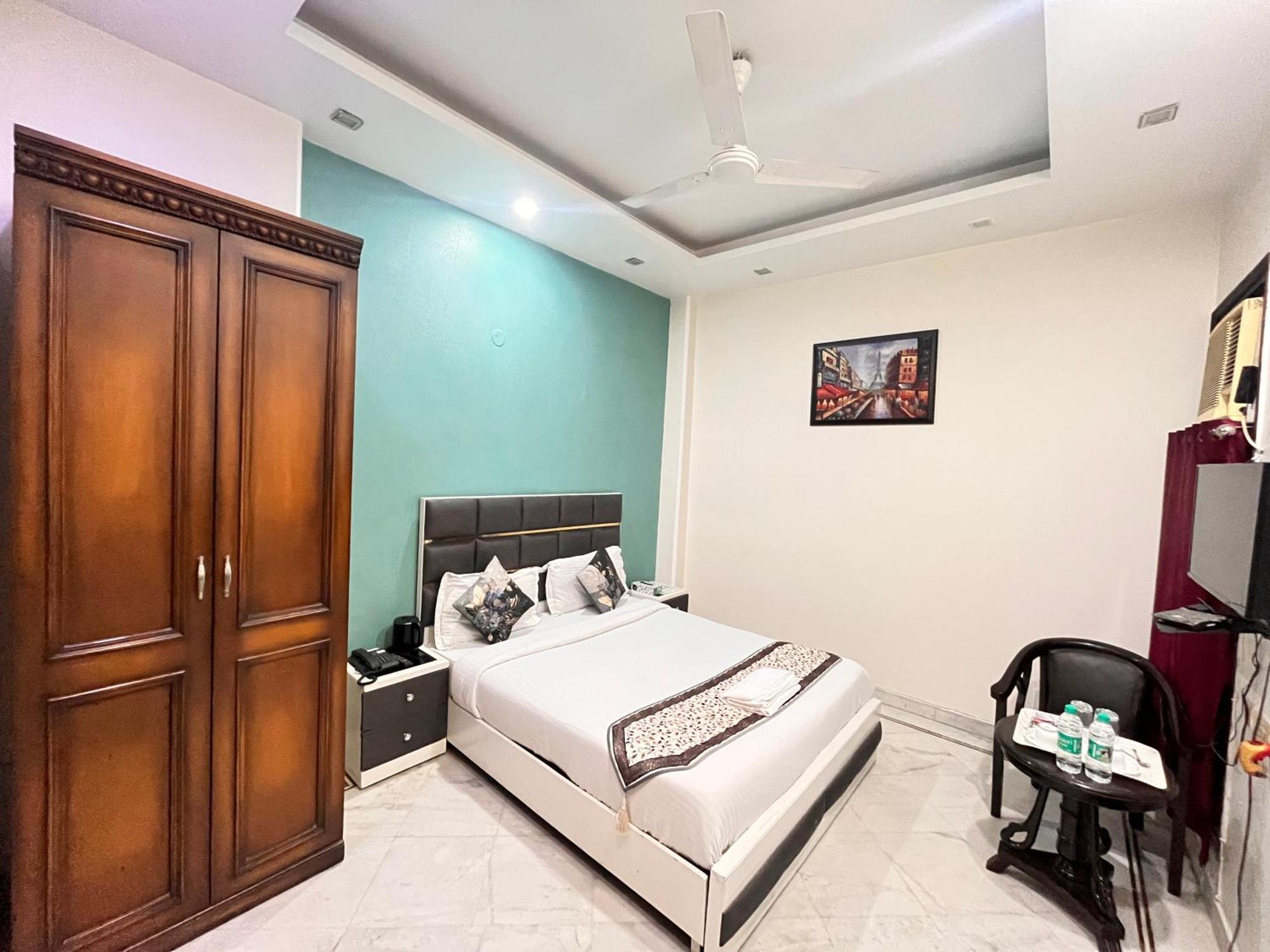South Inn - Green Park Near Hauz Khas South Delhi Nové Dillí Exteriér fotografie